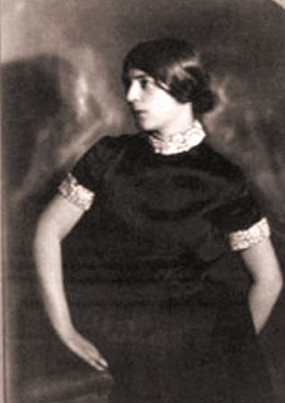 Спасская-Каплун Софья Гитмановна(1901-1962)

